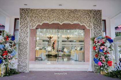 Pragola / Pintu Masuk Gold