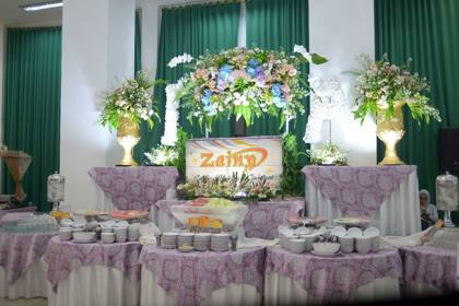 Taplak Meja Silver