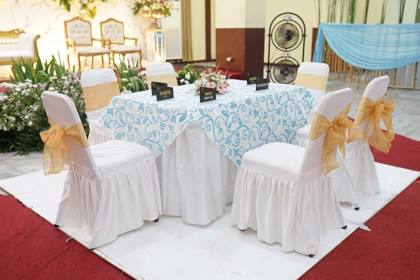 Taplak Meja Silver
