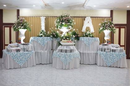 Taplak Meja Silver