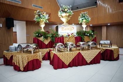 Taplak Meja Silver