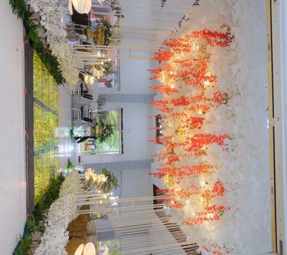 Gazebo Kotak & Standing Flowers Silver